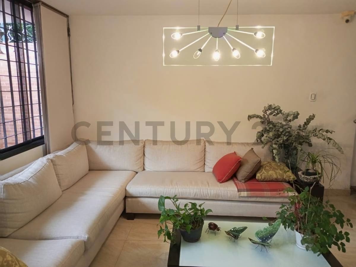 Casa en venta en Santa Eduvigis - 4