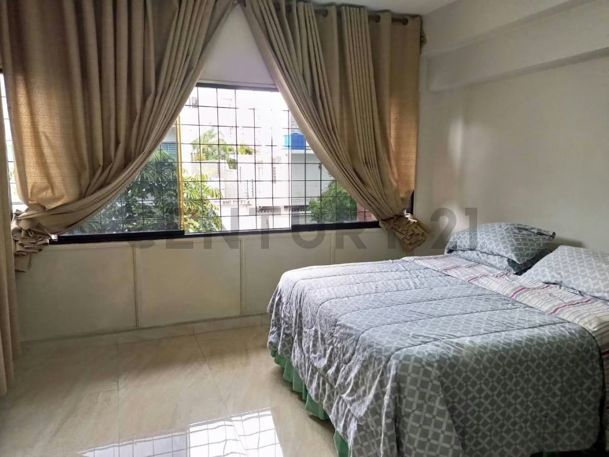 Casa en venta en Santa Eduvigis - 10