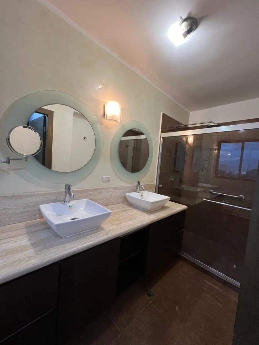 Apartamento en Venta en Urb. Valles de Camoruco Urb. Valles de Camoruco - 7