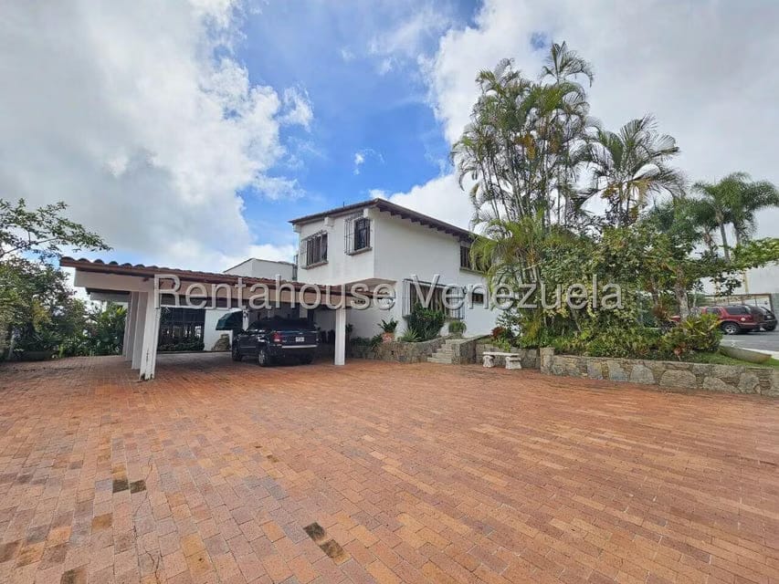 Casa (Multipes Niveles) en Venta en La Lagunita Country Club, Distrito Metropolitano