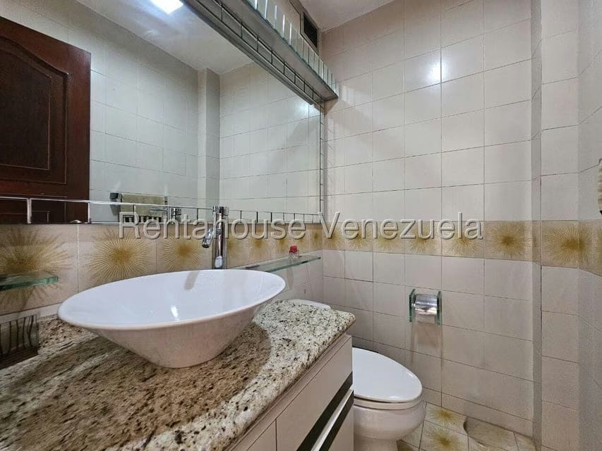 Casa (Multipes Niveles) en Venta en La Lagunita Country Club, Distrito Metropolitano - 19