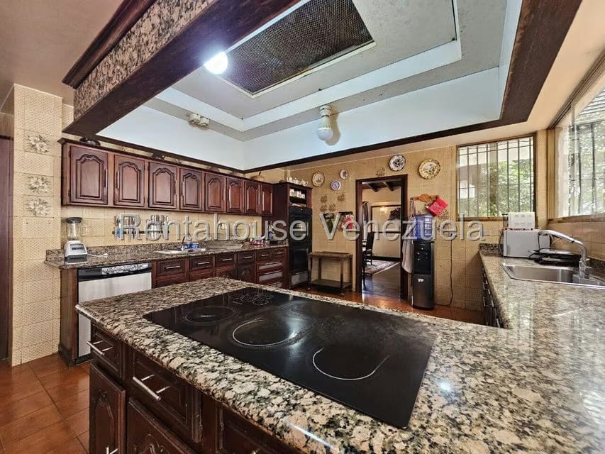 Casa (Multipes Niveles) en Venta en La Lagunita Country Club, Distrito Metropolitano - 24