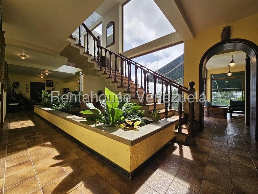 Casa (Multipes Niveles) en Venta en La Lagunita Country Club, Distrito Metropolitano - 28