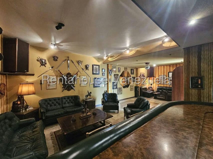 Casa (Multipes Niveles) en Venta en La Lagunita Country Club, Distrito Metropolitano - 35