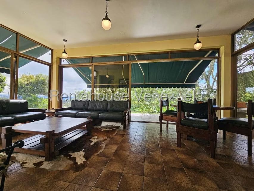 Casa (Multipes Niveles) en Venta en La Lagunita Country Club, Distrito Metropolitano - 38