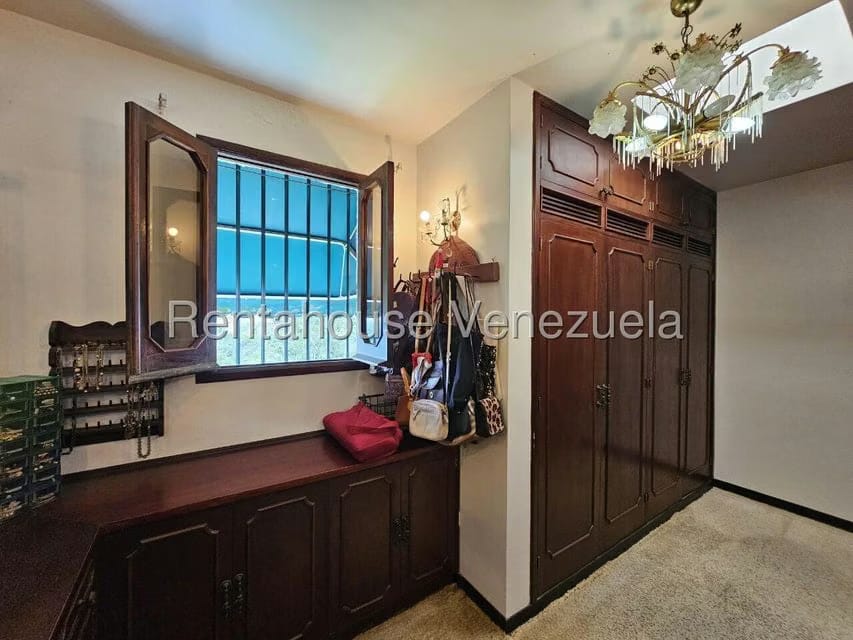 Casa (Multipes Niveles) en Venta en La Lagunita Country Club, Distrito Metropolitano - 45