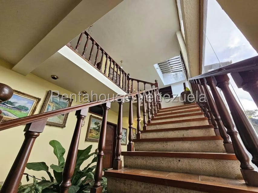 Casa (Multipes Niveles) en Venta en La Lagunita Country Club, Distrito Metropolitano - 52