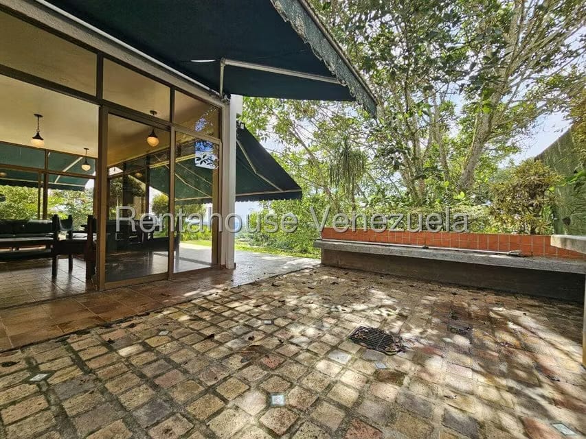 Casa (Multipes Niveles) en Venta en La Lagunita Country Club, Distrito Metropolitano - 60