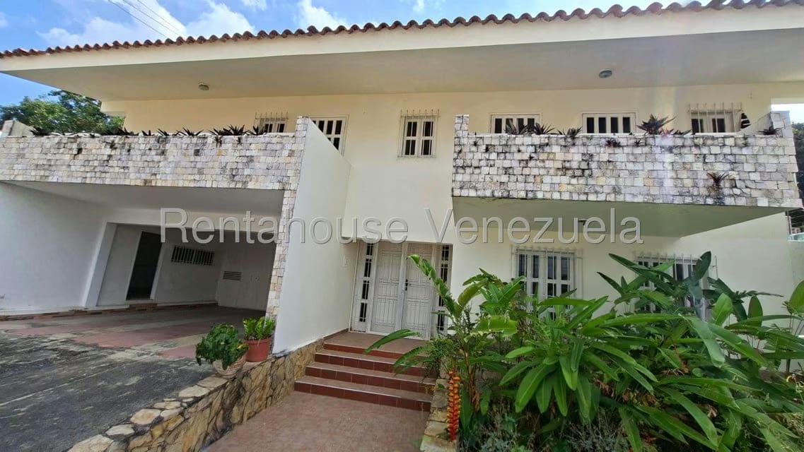 Casa (Multipes Niveles) en Venta en Colinas De Santa Rosa, Lara