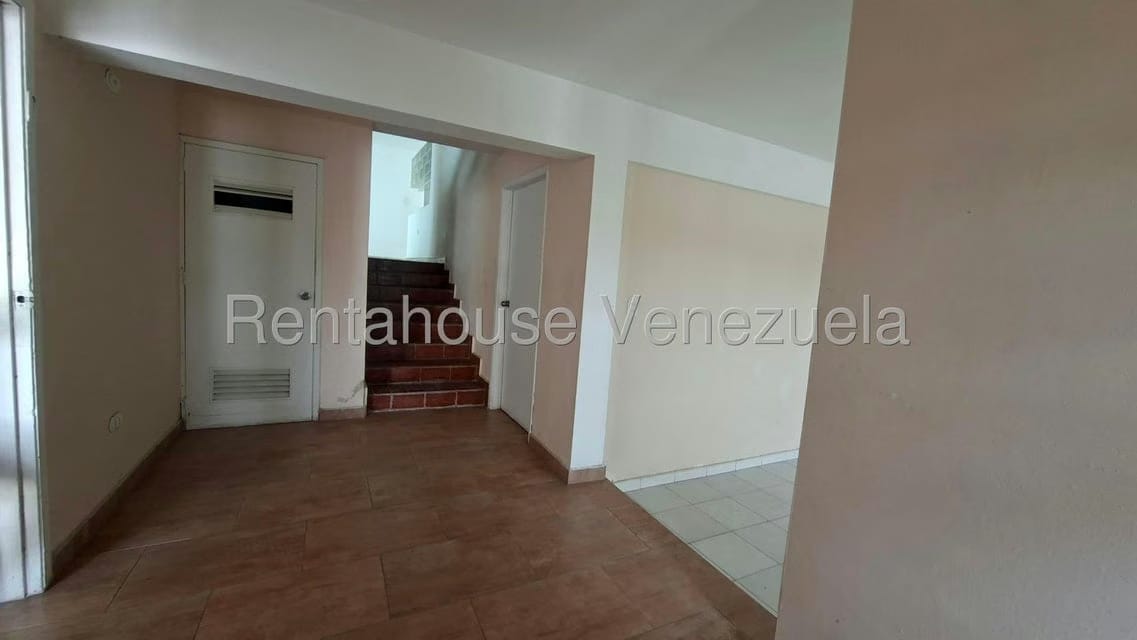 Casa (Multipes Niveles) en Venta en Colinas De Santa Rosa, Lara - 3