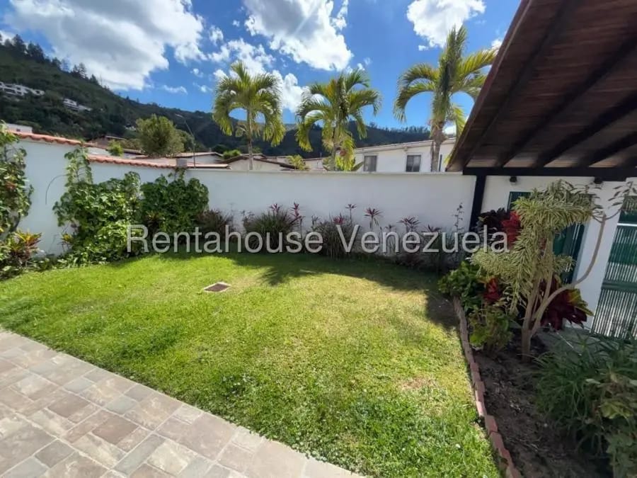 Casa en Venta en La Boyera Caracas - 2