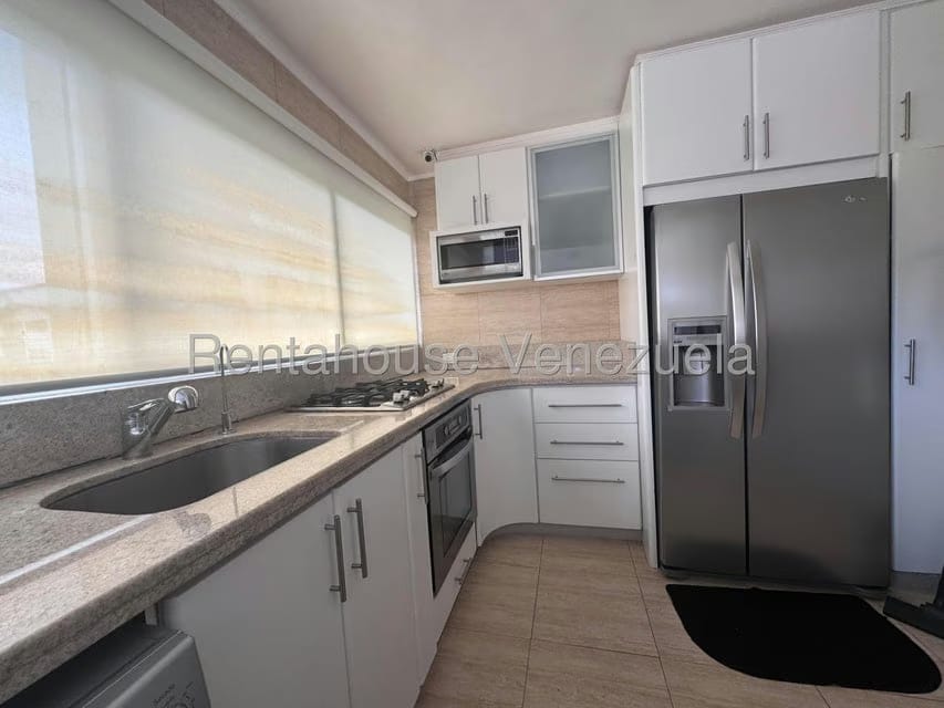 Apartamento (1 Nivel) en Venta en Colinas de Bello Monte, Distrito Metropolitano - 16