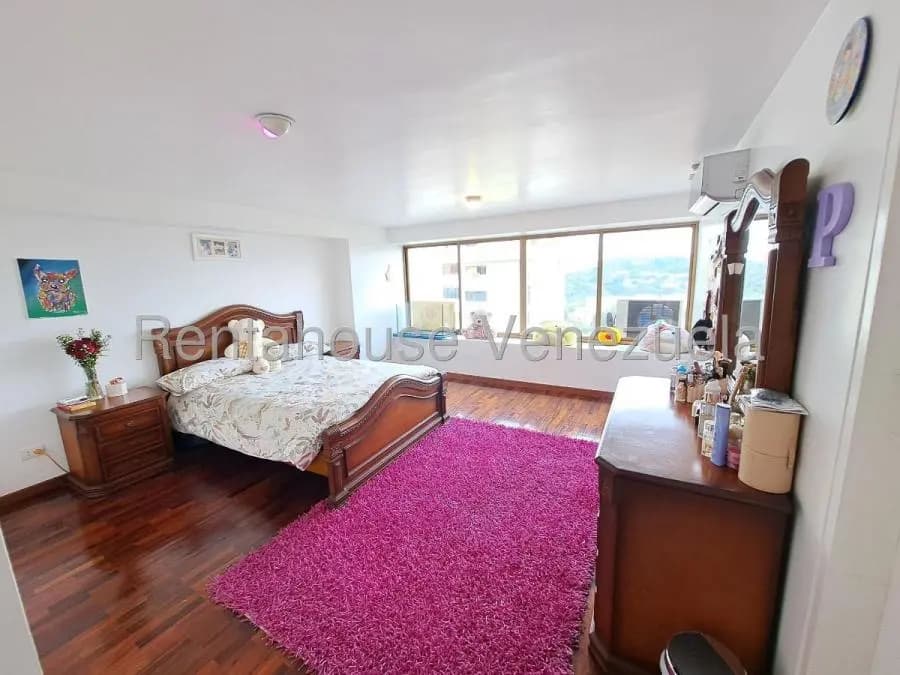 Apartamento en Venta en Guaicay Caracas - 11