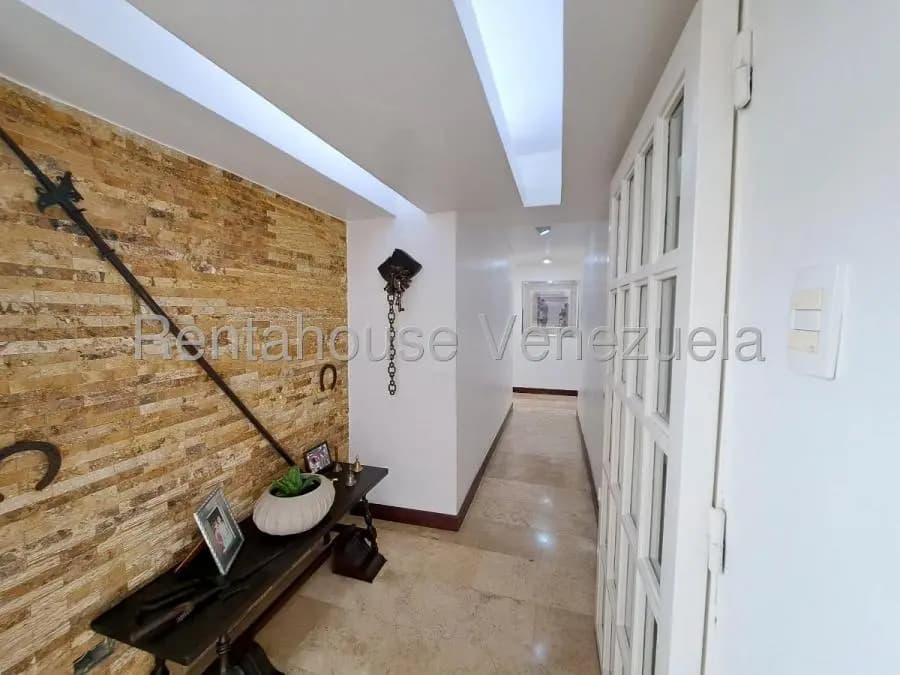Apartamento en Venta en Guaicay Caracas - 21