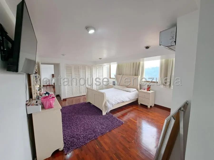 Apartamento en Venta en Guaicay Caracas - 6