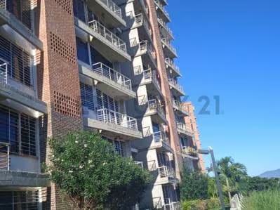 Se alquila apartamento en El Encantado, Las Haciendas.