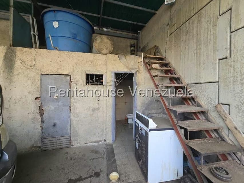 Comercial (Galpon - Deposito) en Venta en Marapa Marina, Vargas - 6