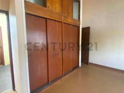 En venta edificio con excelente ubicacion Av Sucre con c. Mérida - 7