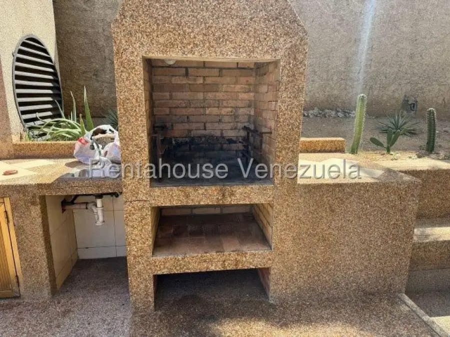 Apartamento en Alquiler en PLaya grande Catia La Mar - 2