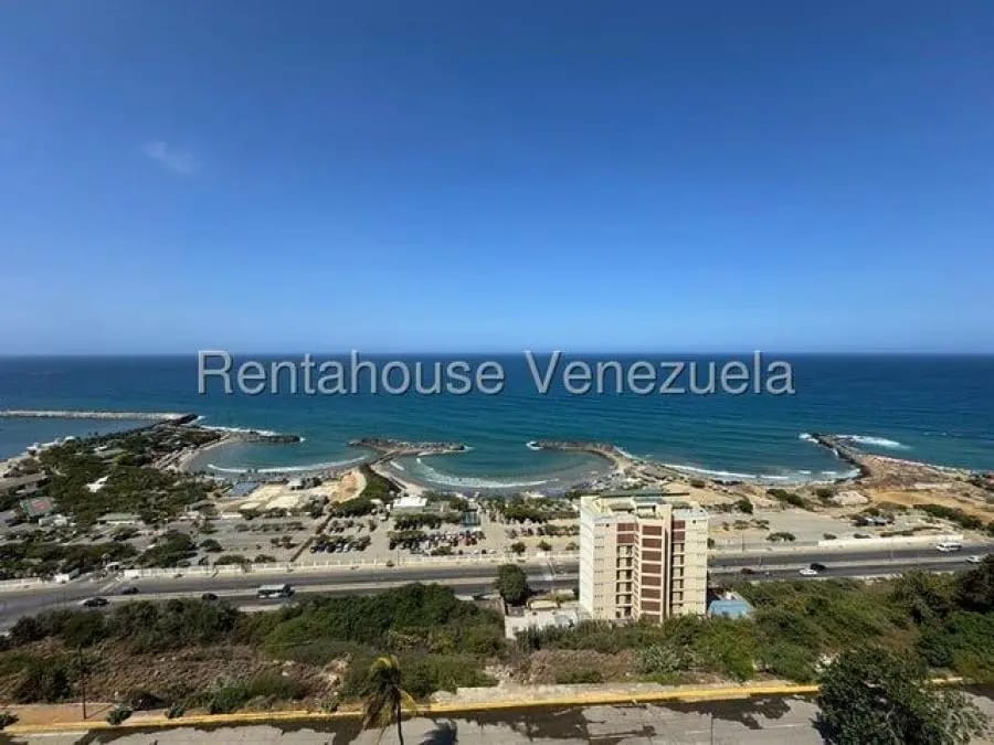 Apartamento en Alquiler en PLaya grande Catia La Mar - 5