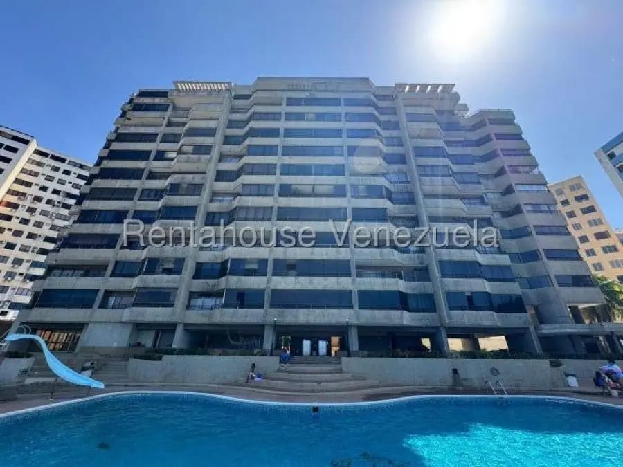 Apartamento en Alquiler en PLaya grande Catia La Mar - 6