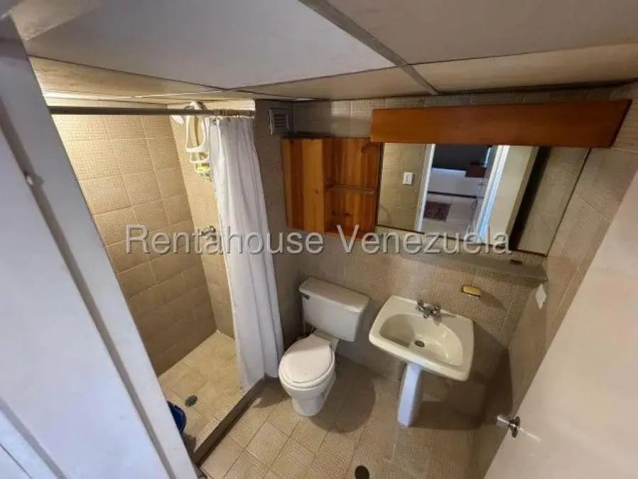 Apartamento en Alquiler en PLaya grande Catia La Mar - 10