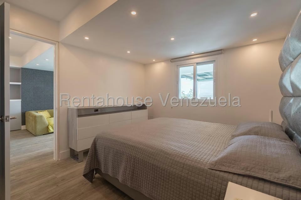 Apartamento (1 Nivel) en Venta en Loma Linda, Distrito Metropolitano - 3