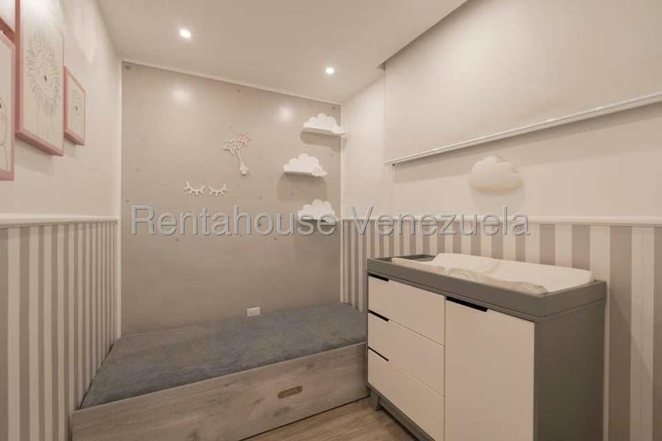 Apartamento (1 Nivel) en Venta en Loma Linda, Distrito Metropolitano - 7