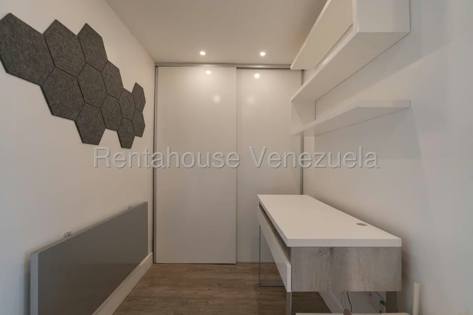 Apartamento (1 Nivel) en Venta en Loma Linda, Distrito Metropolitano - 9
