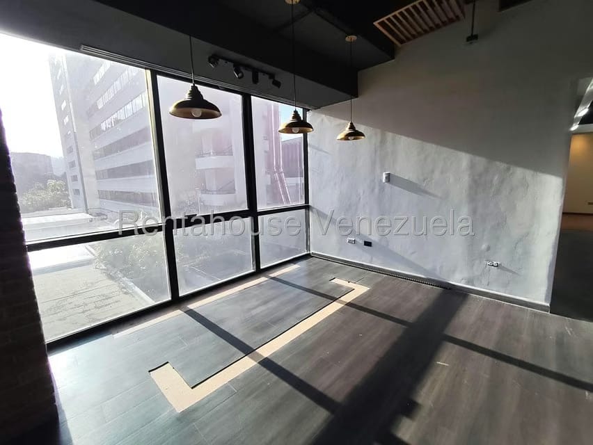 Comercial (Oficina) en Alquiler en Chuao, Distrito Metropolitano - 20