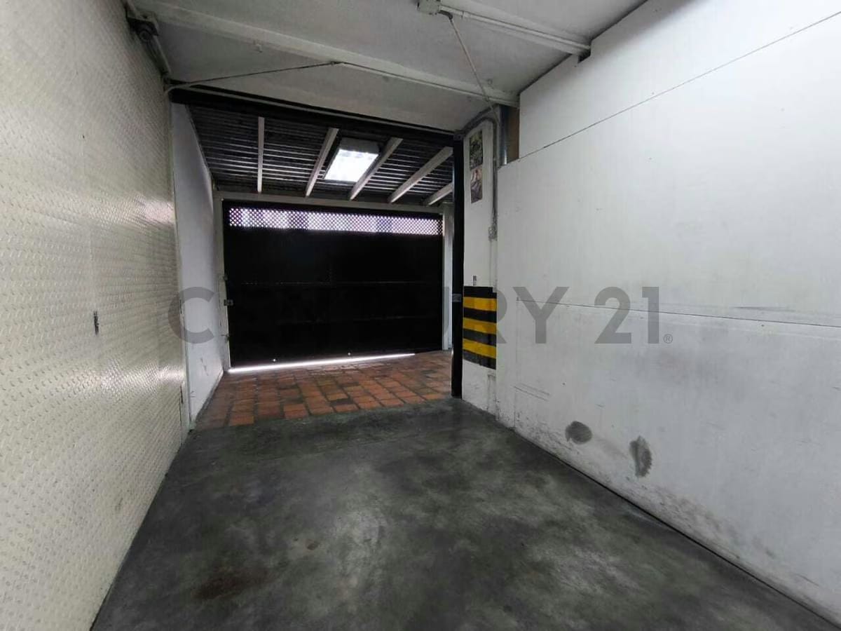 Casa Comercial 298m² | Bello Monte | 8 Puestos | Lista para Operar