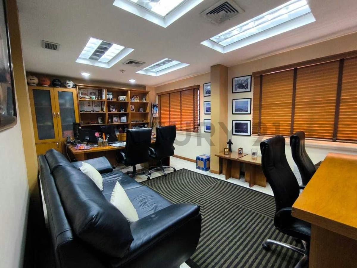 Casa Comercial 298m² | Bello Monte | 8 Puestos | Lista para Operar - 8