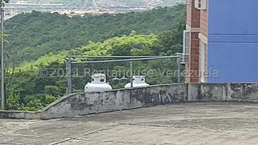 Apartamento en Alquiler en las rosas Guatire - 2