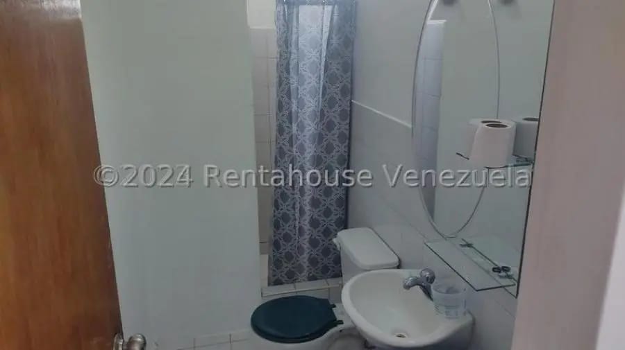 Apartamento en Alquiler en las rosas Guatire - 14
