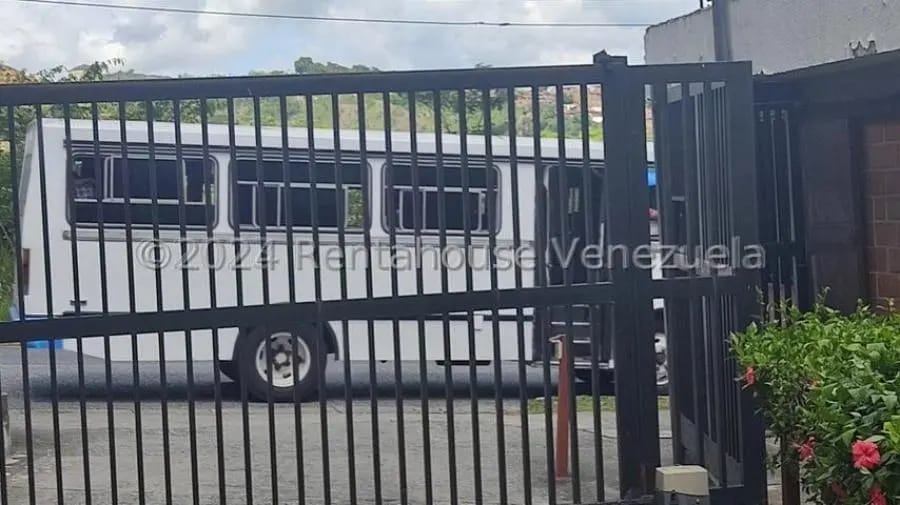 Apartamento en Alquiler en las rosas Guatire - 4