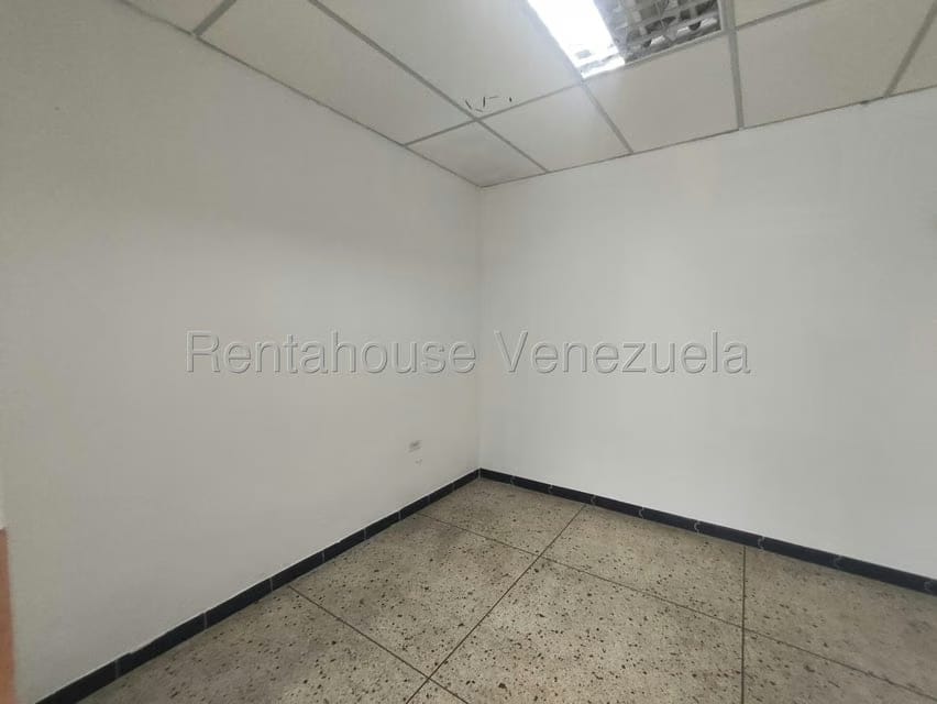 Comercial (Local Comercial) en Alquiler en San Ignacio, Aragua - 11