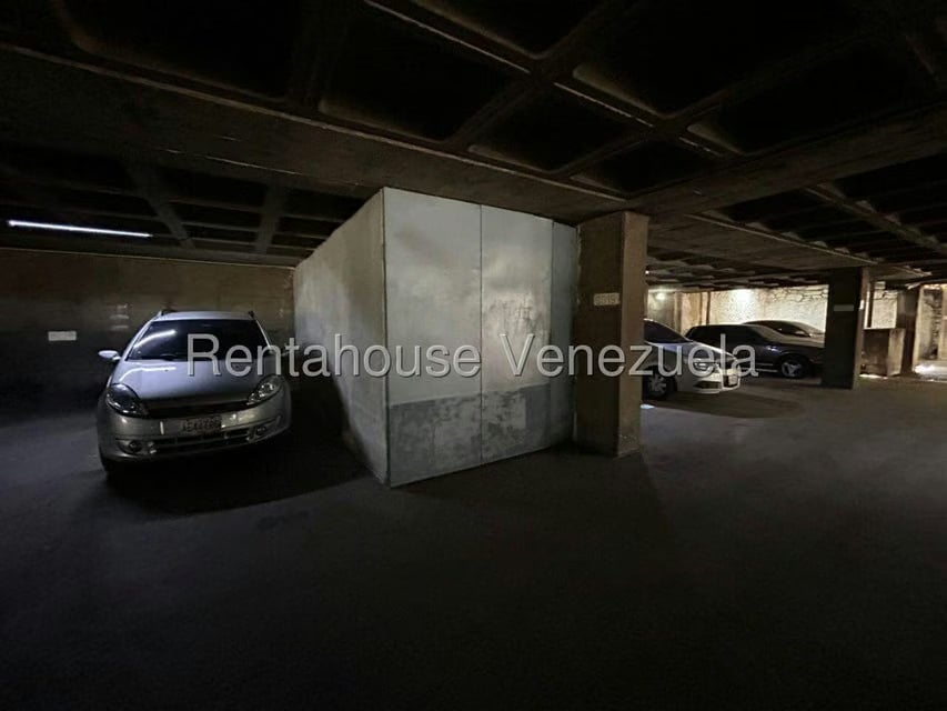 Apartamento (1 Nivel) en Venta en El Valle, Distrito Metropolitano - 13