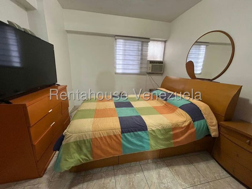 Apartamento (1 Nivel) en Venta en El Valle, Distrito Metropolitano - 19