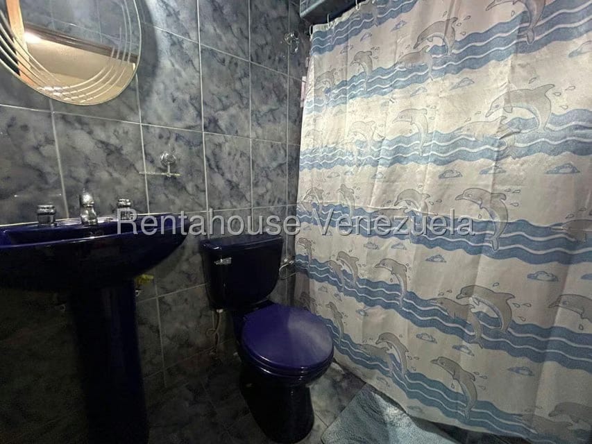 Apartamento (1 Nivel) en Venta en El Valle, Distrito Metropolitano - 9