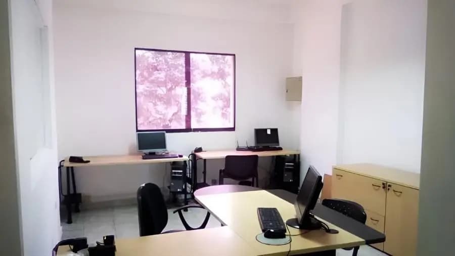 Oficina en Alquiler en Los Chaguaramos - 3