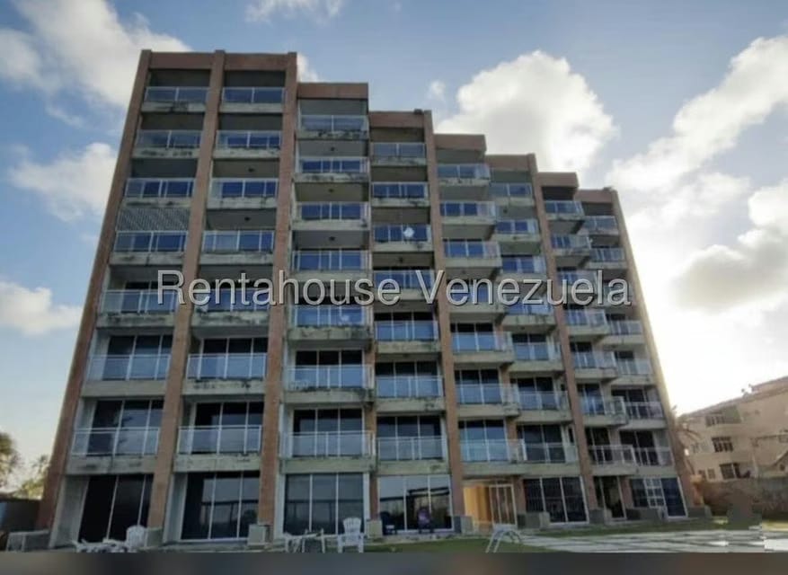 Apartamento (1 Nivel) en Venta en Boca de Aroa, Falcon - 2