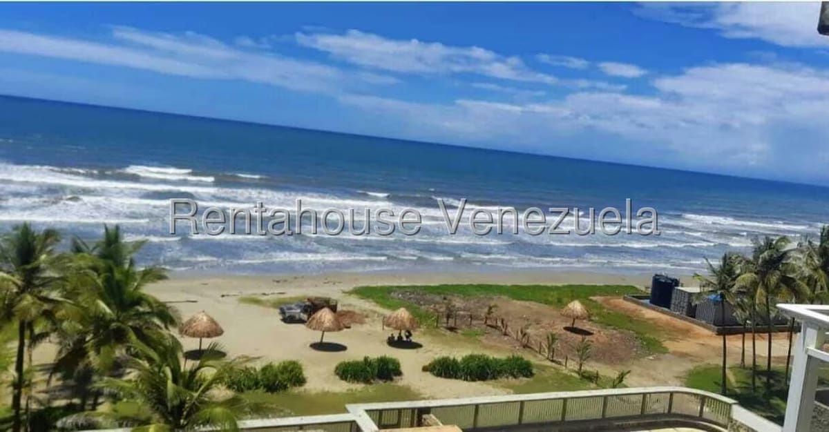 Apartamento (1 Nivel) en Venta en Boca de Aroa, Falcon - 26