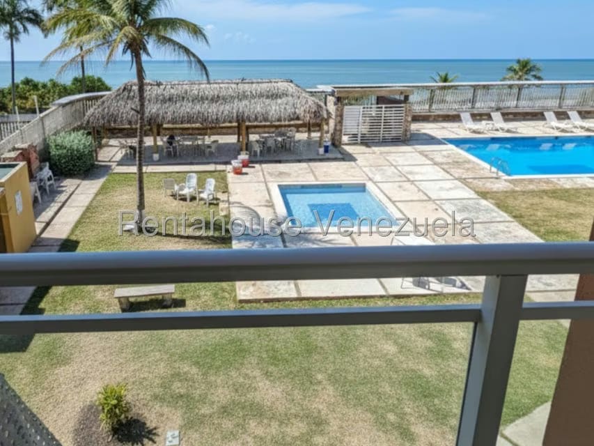 Apartamento (1 Nivel) en Venta en Boca de Aroa, Falcon - 4