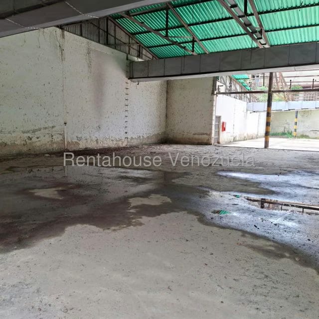 Comercial (Galpon - Deposito) en Alquiler en Macarao, Distrito Metropolitano - 3