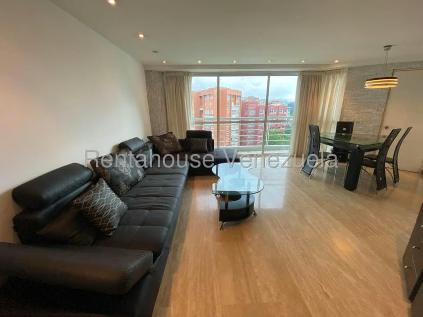 Apartamento (1 Nivel) en Alquiler en El Rosal, Distrito Metropolitano