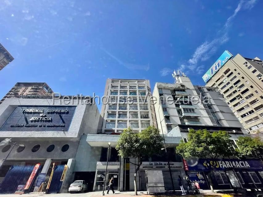 Comercial (Oficina) en Alquiler en Chacao, Distrito Metropolitano - 17
