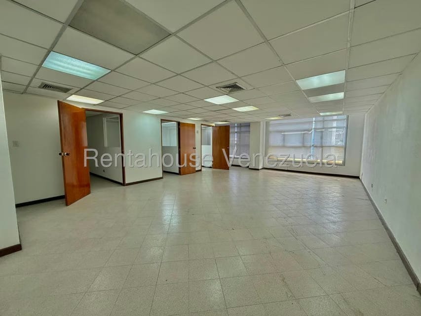 Comercial (Oficina) en Alquiler en Chacao, Distrito Metropolitano - 6