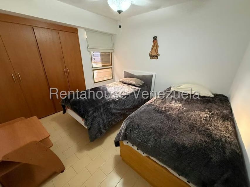 Apartamento (1 Nivel) en Alquiler en Los Naranjos del Cafetal, Distrito Metropolitano - 15