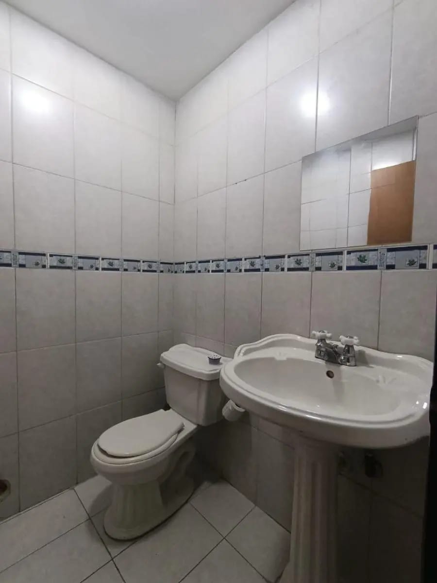 Oficina en Alquiler en Barquisimeto - 10