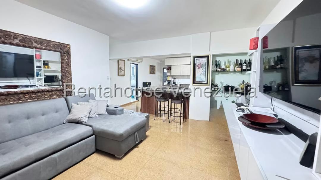 Apartamento (Planta Baja) en Venta en Chacao, Distrito Metropolitano - 3
